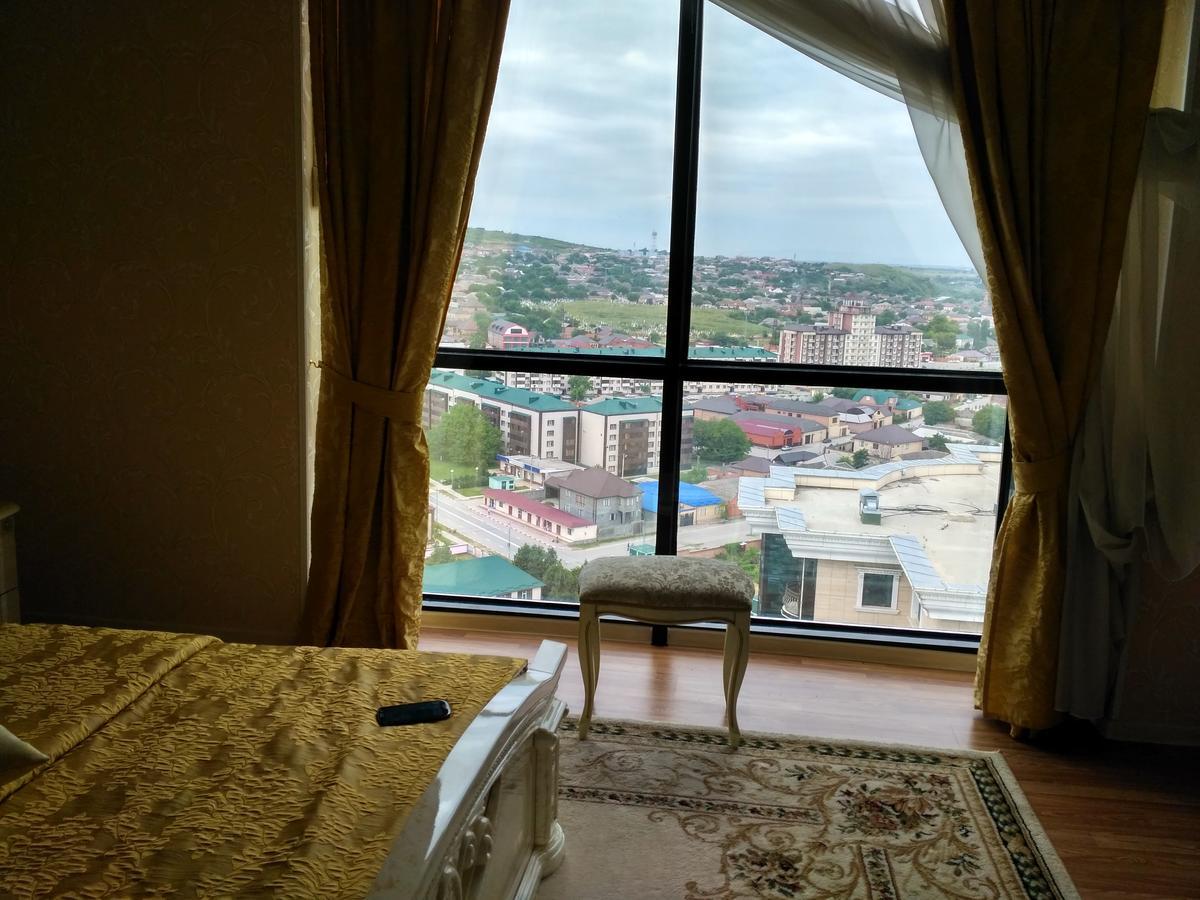 Hotel Kavkaz Gudermes Екстер'єр фото